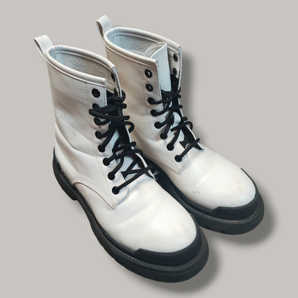 White Lace-Up Boots with Black Soles